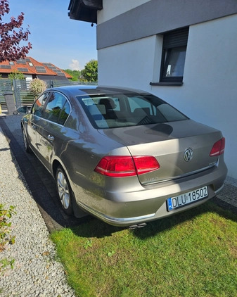 Volkswagen Passat cena 37900 przebieg: 352000, rok produkcji 2011 z Osiek małe 92